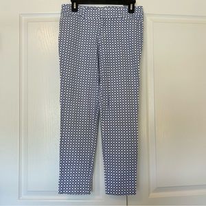 Old Navy Diva Stretch Geometric Blue & White Pants Ankle Cropped Size 2?